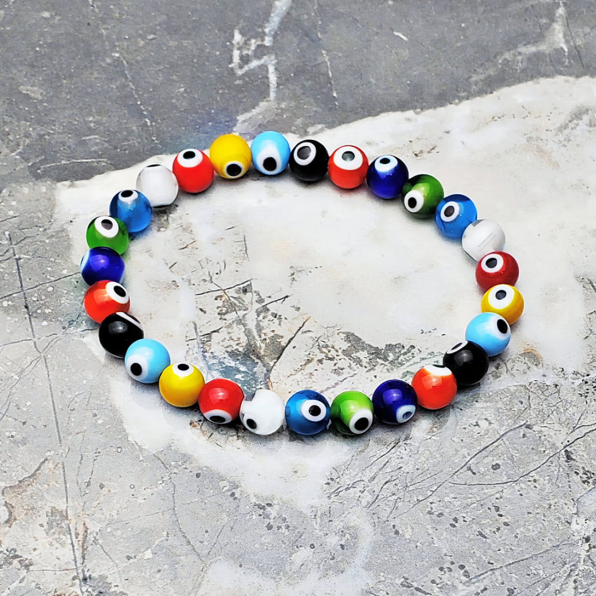 Bracciale di protezione contro il malocchio