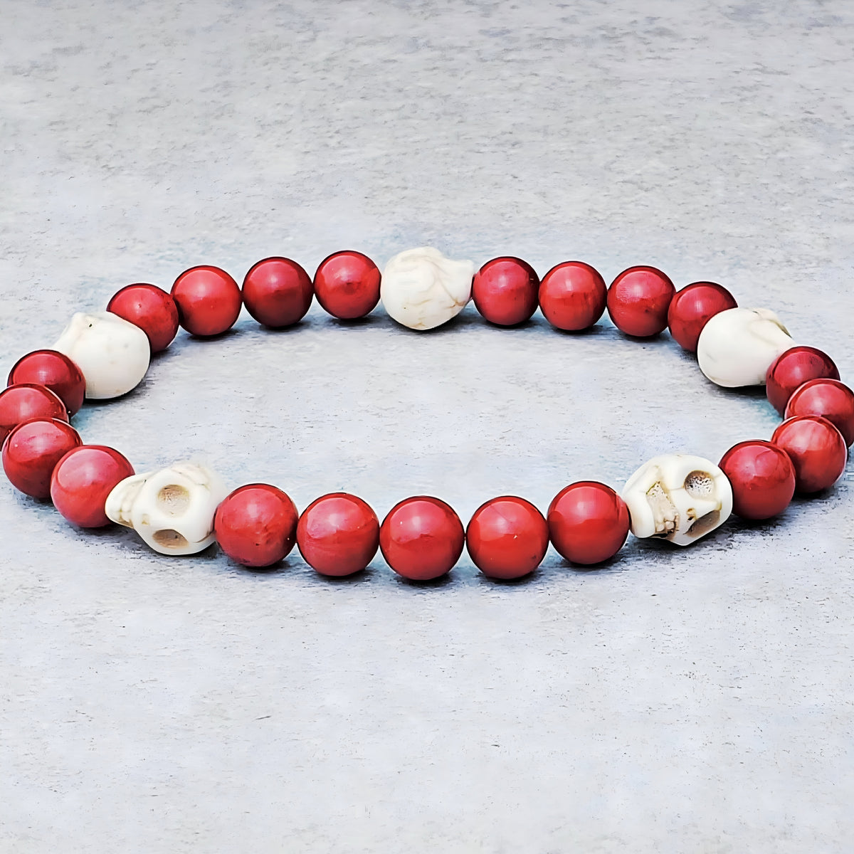 Bracciale con teschio rosso