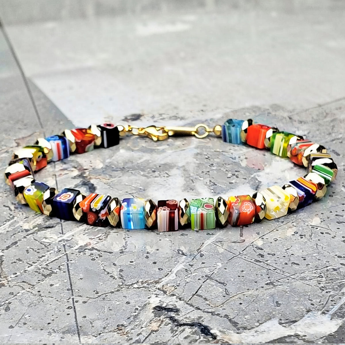Bracciale con cubi millefiori