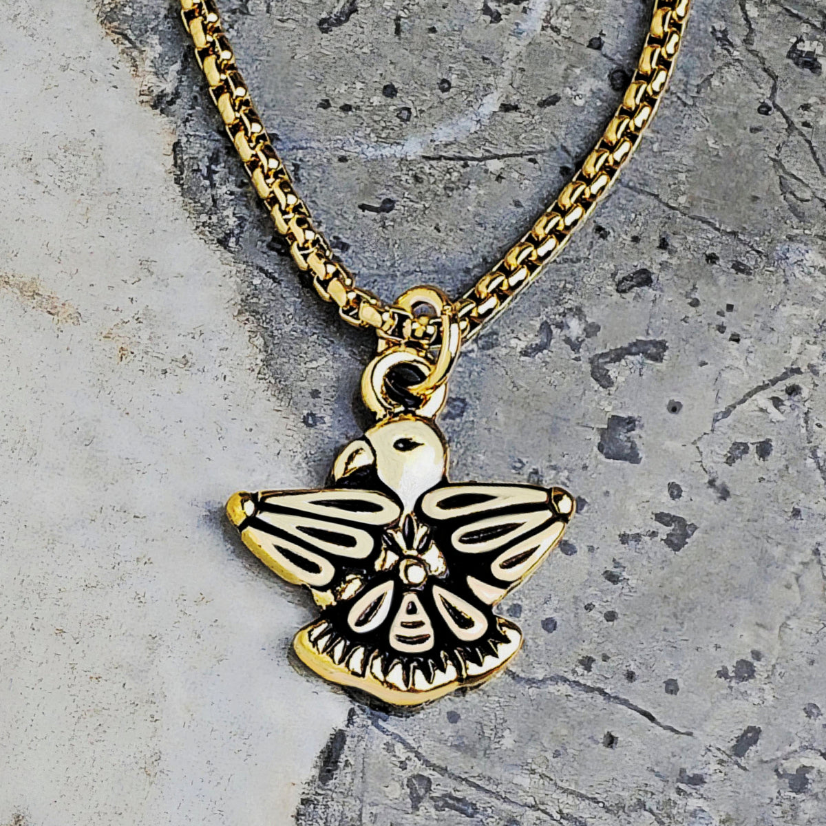 Collana con aquila tuonante tribale