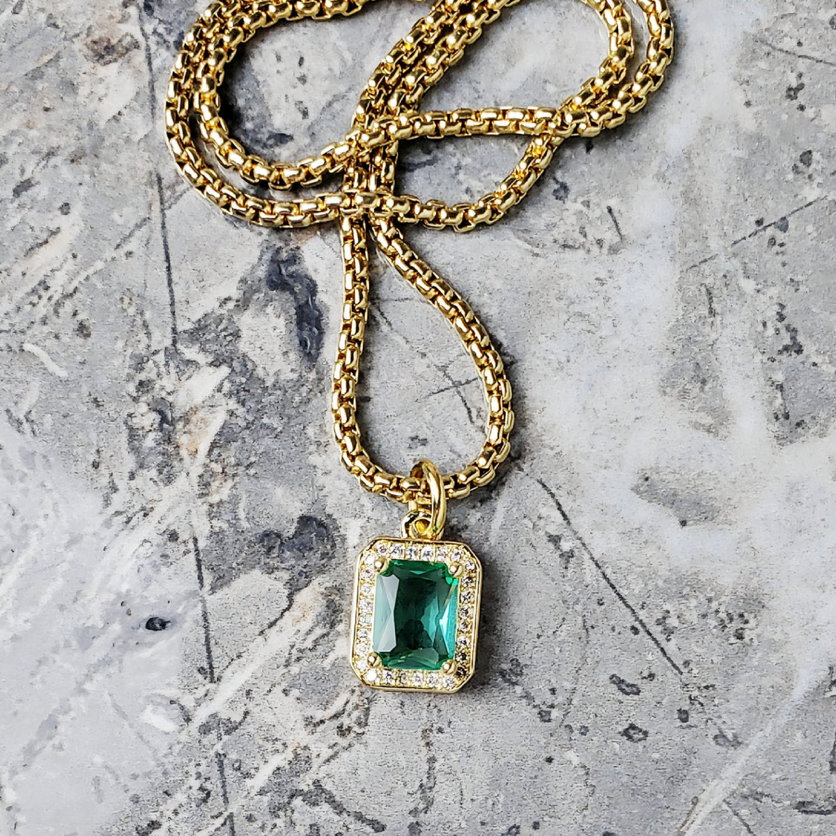 Gold Pavé Aquamarine Necklace