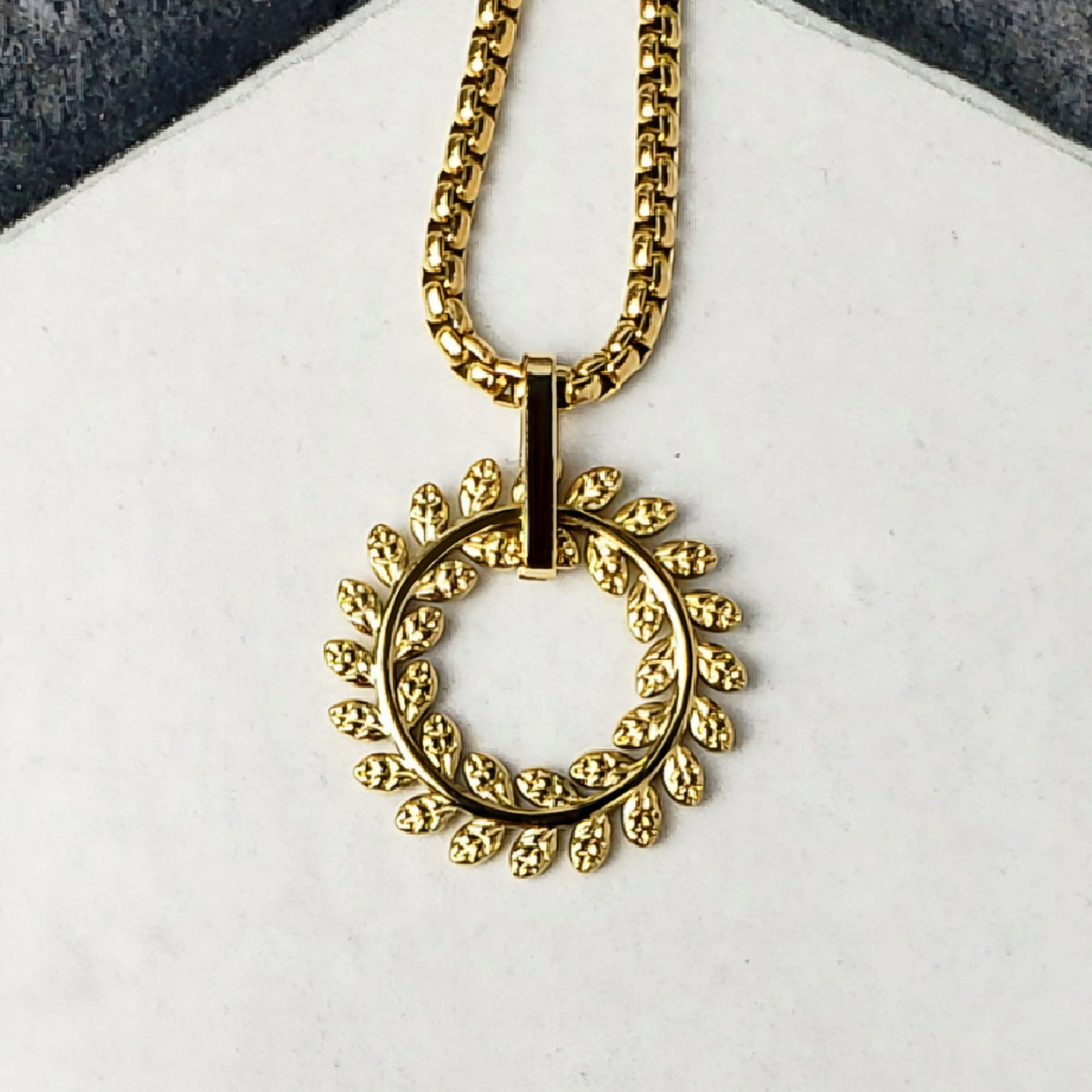 Gold Laurel Wreath Ring Necklace