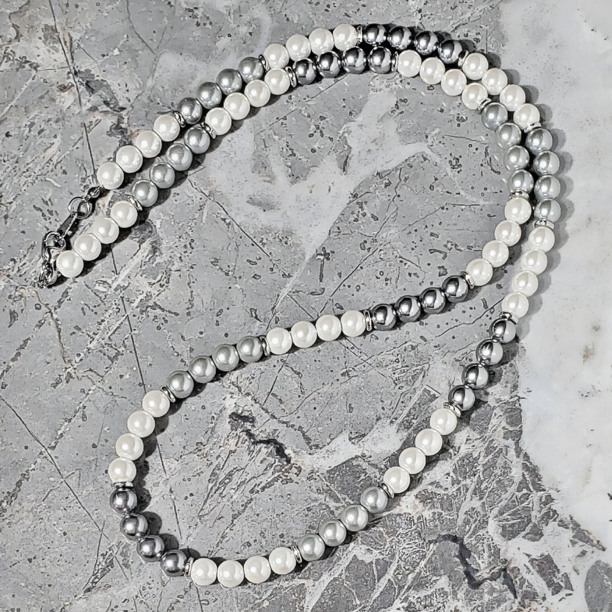 Ombré Silver Pearls Necklace