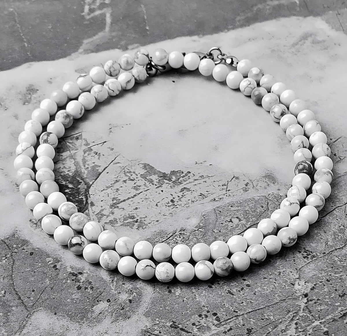 White Howlite Gemstone Chain Necklace