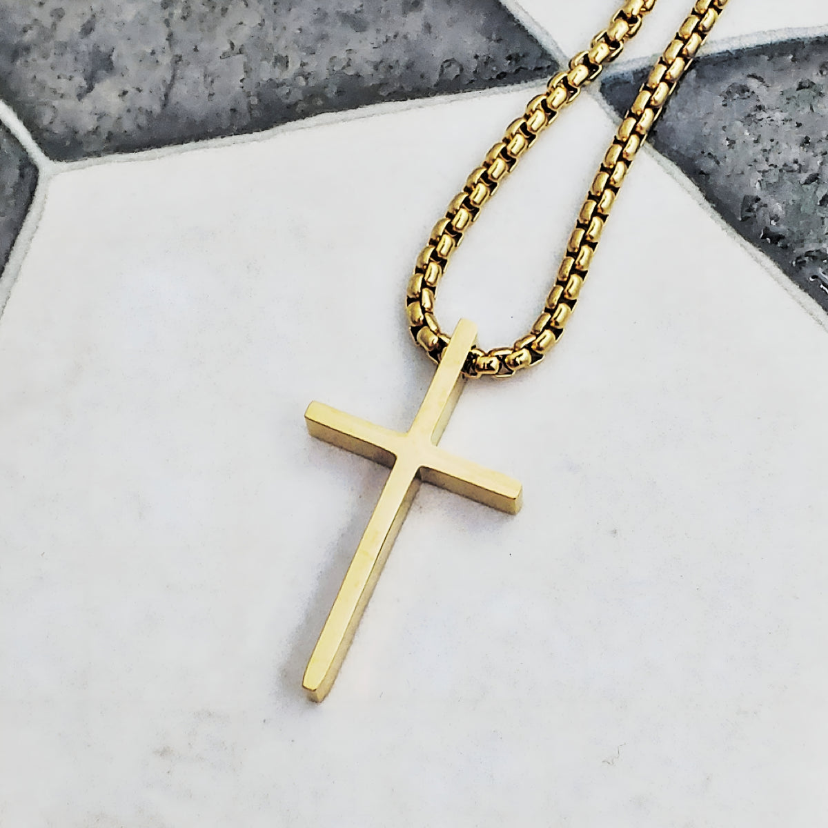 Gold Sleek Cross Necklace