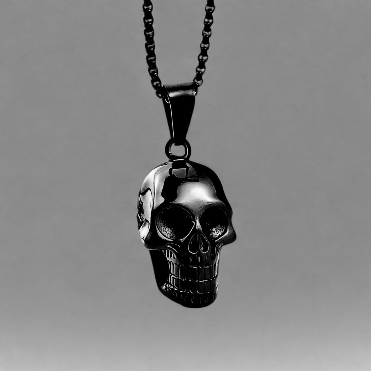 Skull Black Necklace