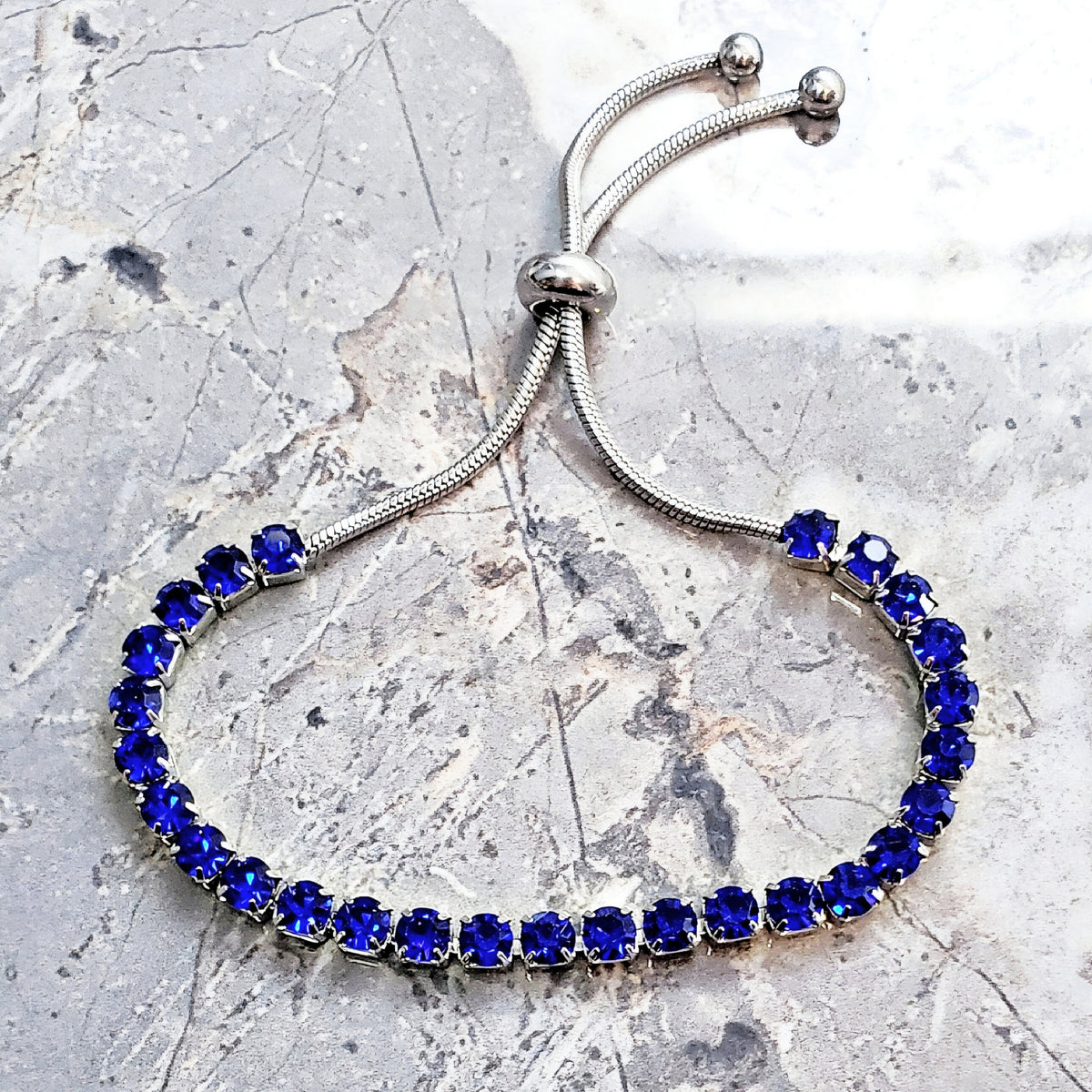 Bracciale tennis in argento con zaffiri