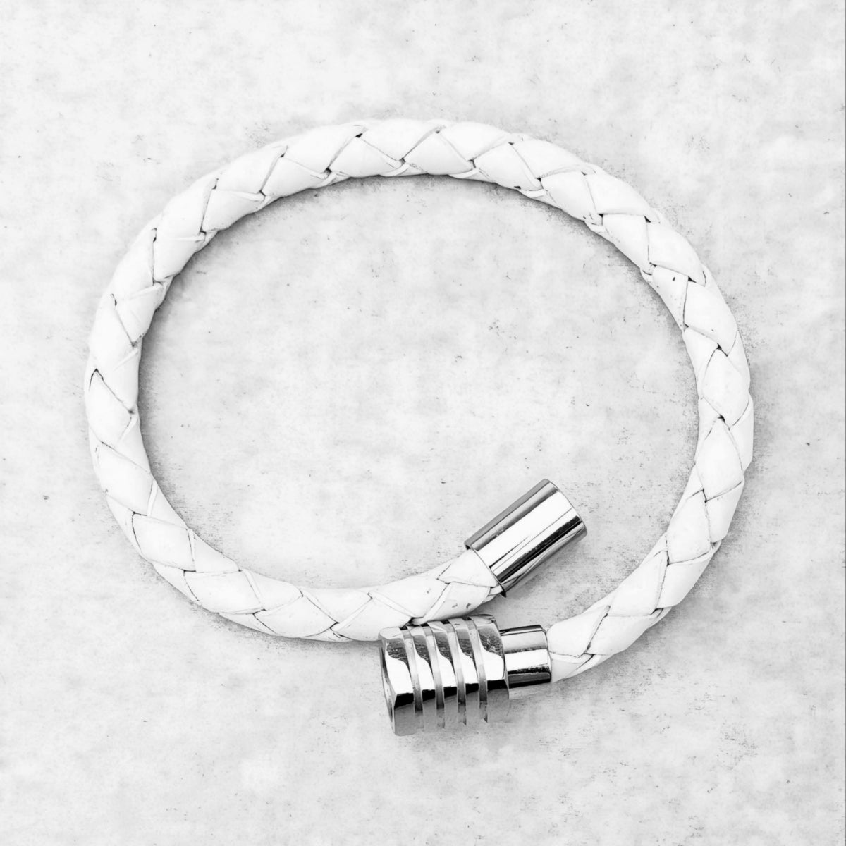 Bracciale a bolo in pelle bianca