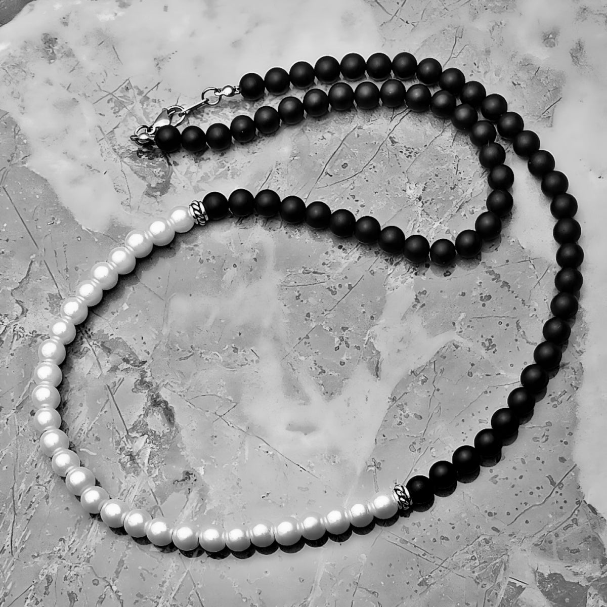 Collana con onice e perle