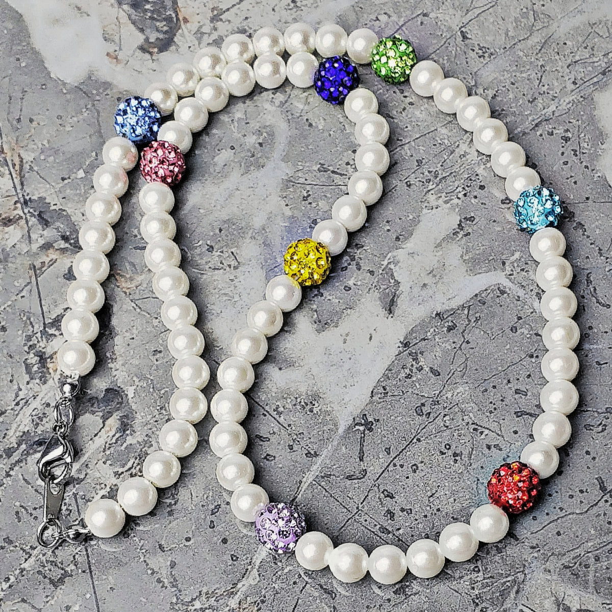 Collana con perle pavé mediterranee