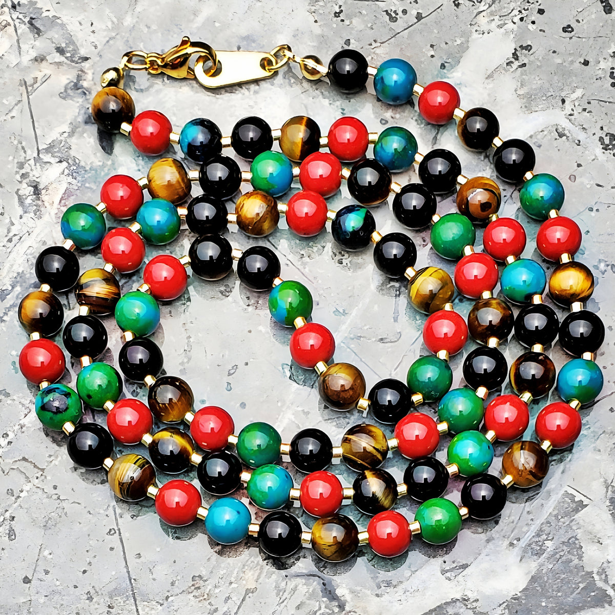 Collar de piedras de Miconos