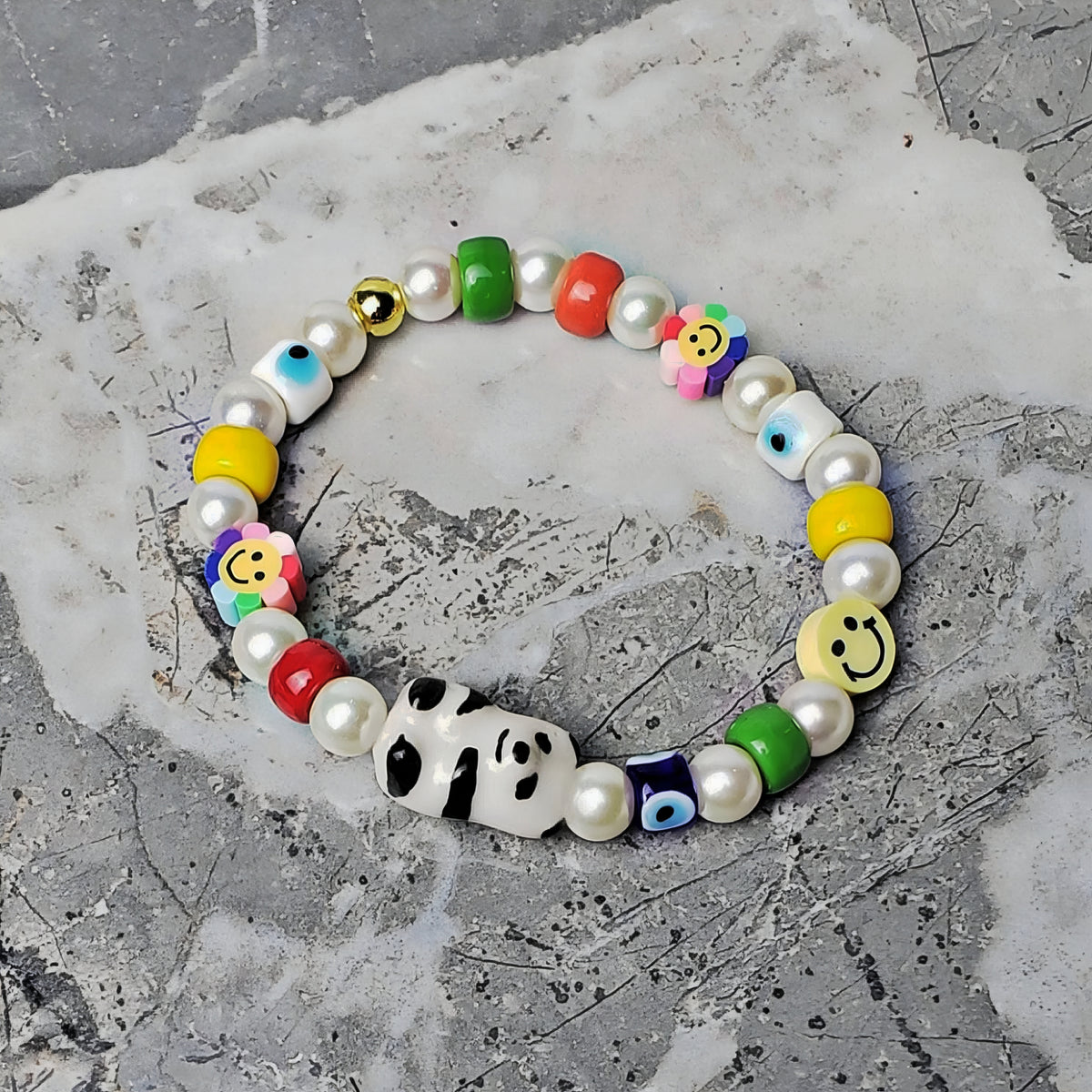 Bracciale con panda e perle barocche