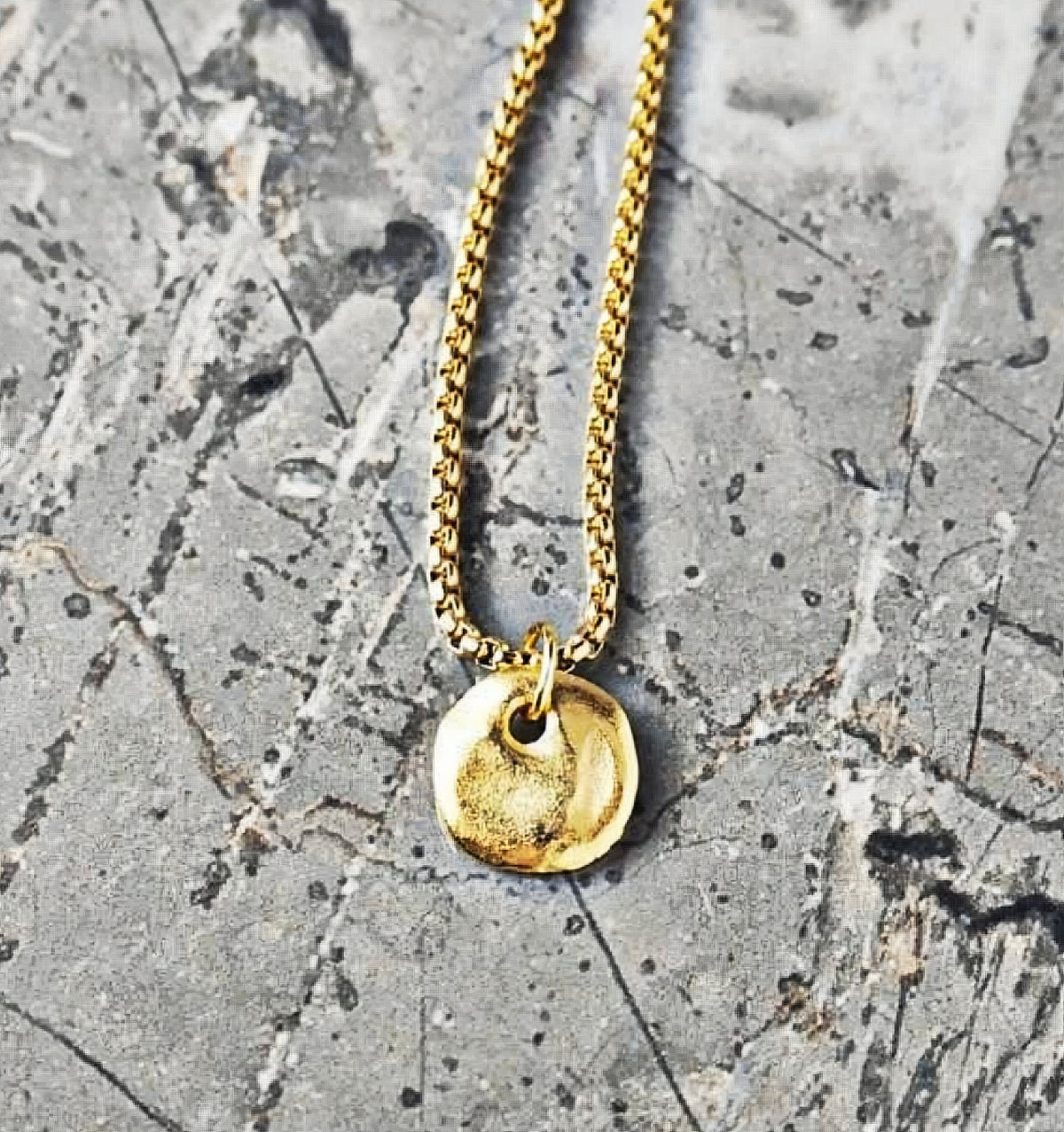 Collana a moneta Mykonos dorata
