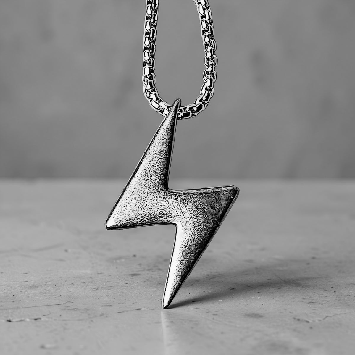 Mini collana con fulmine