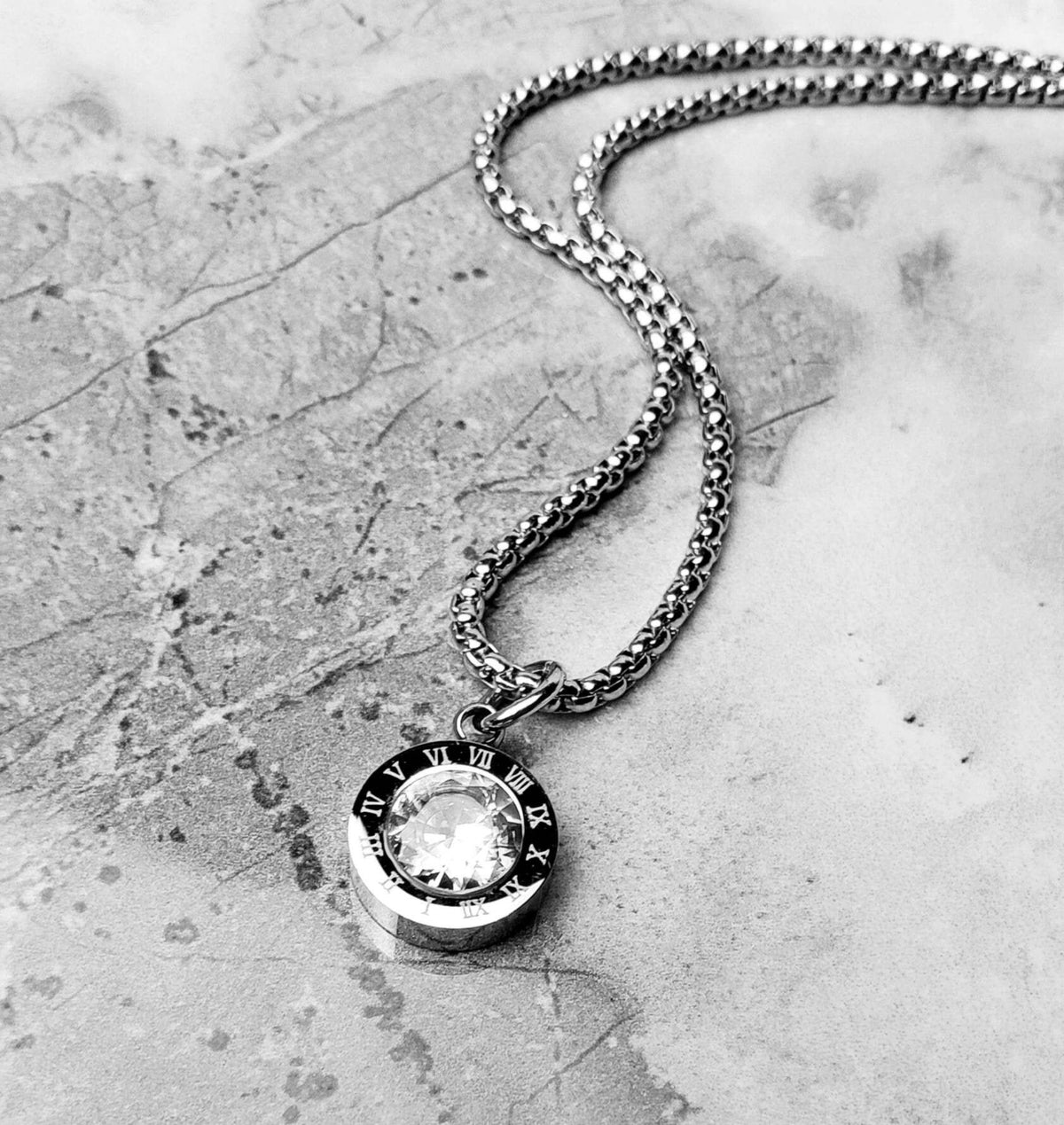 Men's "ROMAN NUMERALS COIN" Necklace| Men's Pavé Cubic Zirconia Silver Stainless Steel Roman Numerals Coin Pendant Necklace| Men's Chain