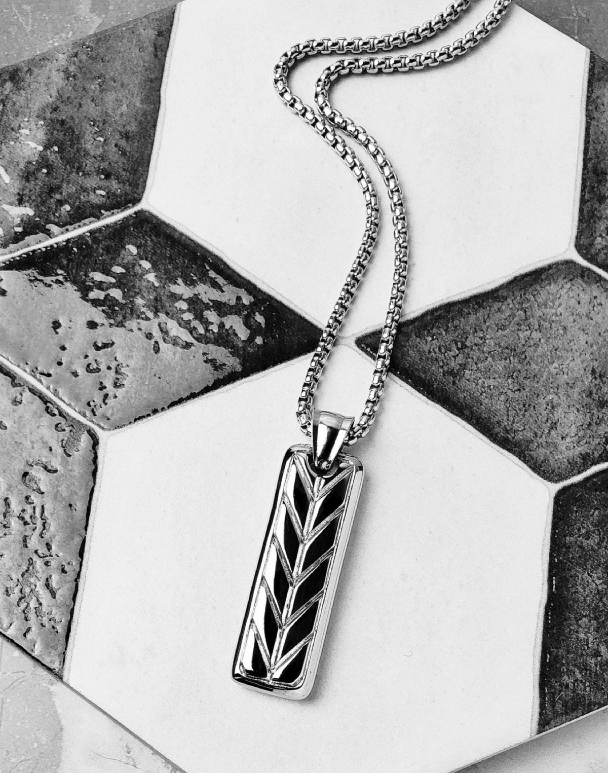 Men's "CHEVRON BAR TAG" Necklace| Men's Silver Stainless Steel Sculpted Chevron Bar Tag Pendant Necklace| Men's Silver Box Chain Necklace